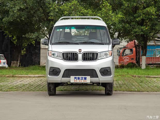 金杯T30讓利促銷 優(yōu)惠高達(dá)5000元，購車正當(dāng)時